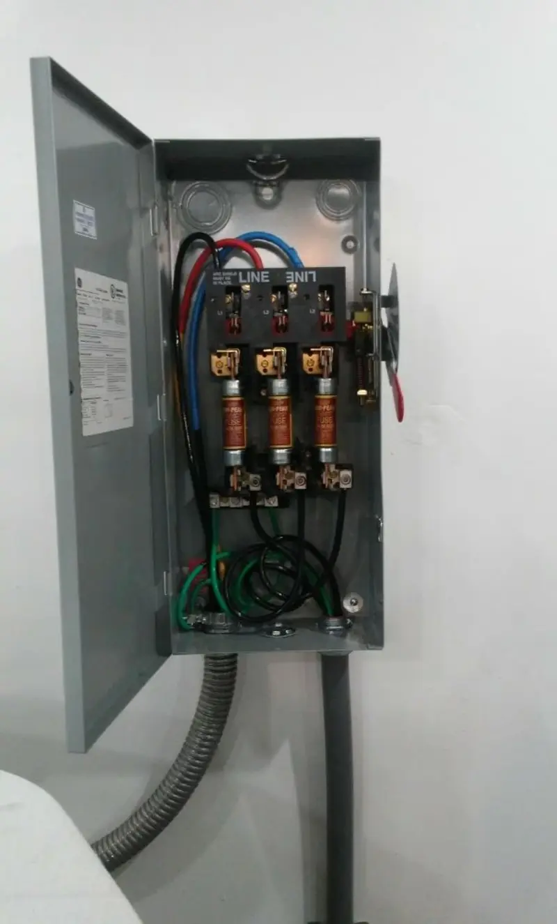 Three-phase disconnect switch installed for Electrical Wiring & Rewiring in Conoy